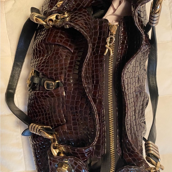 Roberta Di Camerino 100% leather Italian Croc-Embossed Burgundy Handbag - Picture 4 of 11